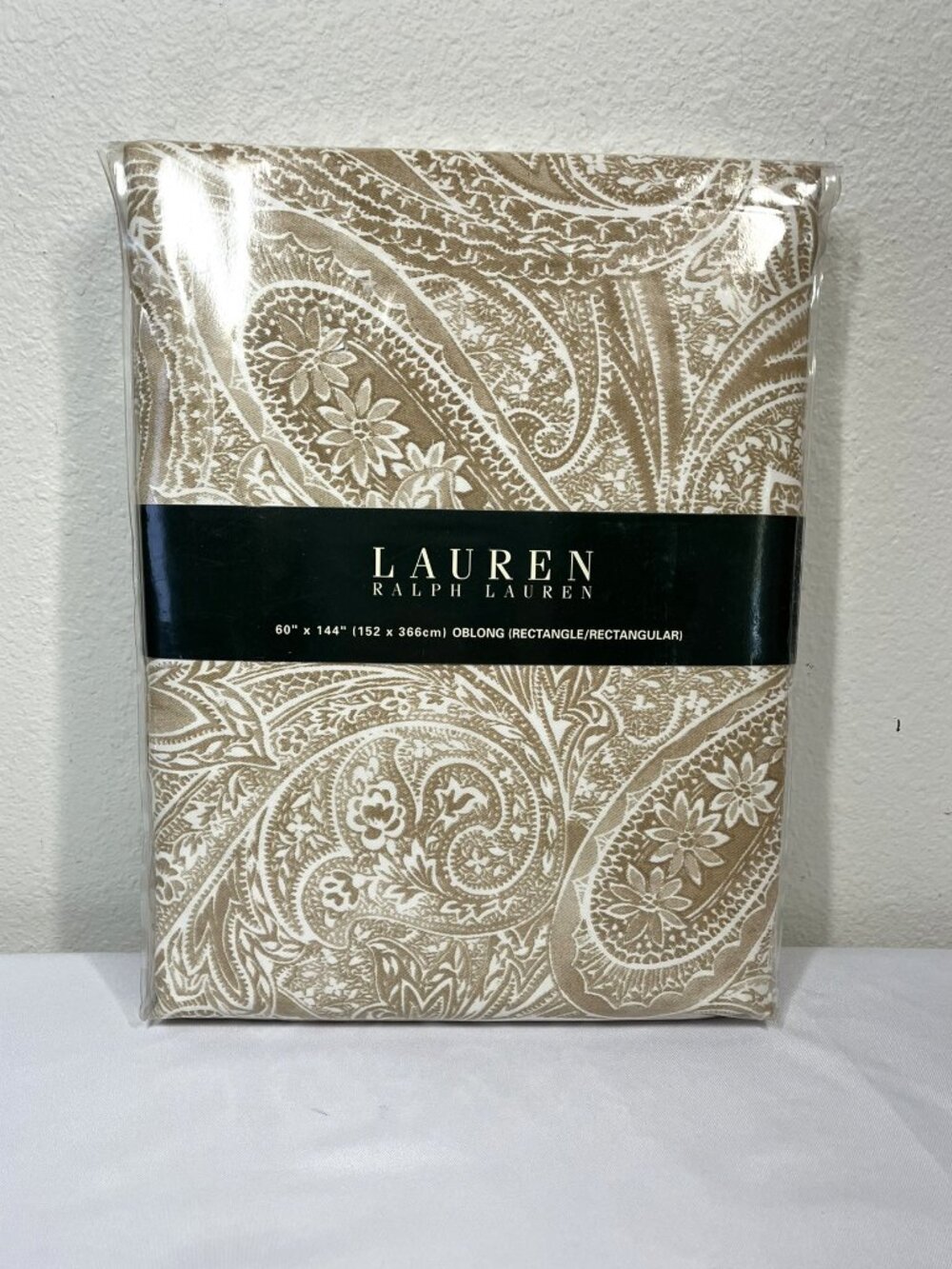Ralph Lauren Tablecloth Veranda Tan & White Paisley 60 X 144 NEW